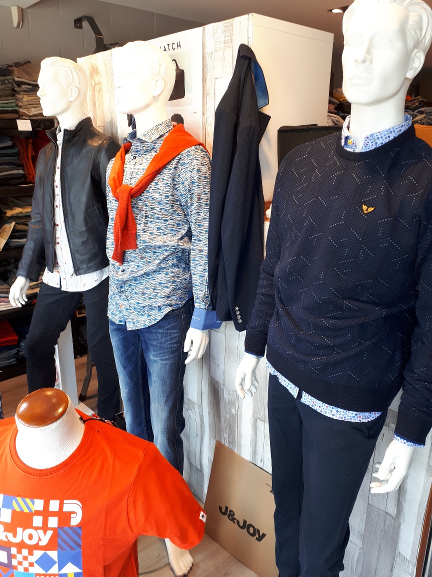 vitrine nvle collection 1